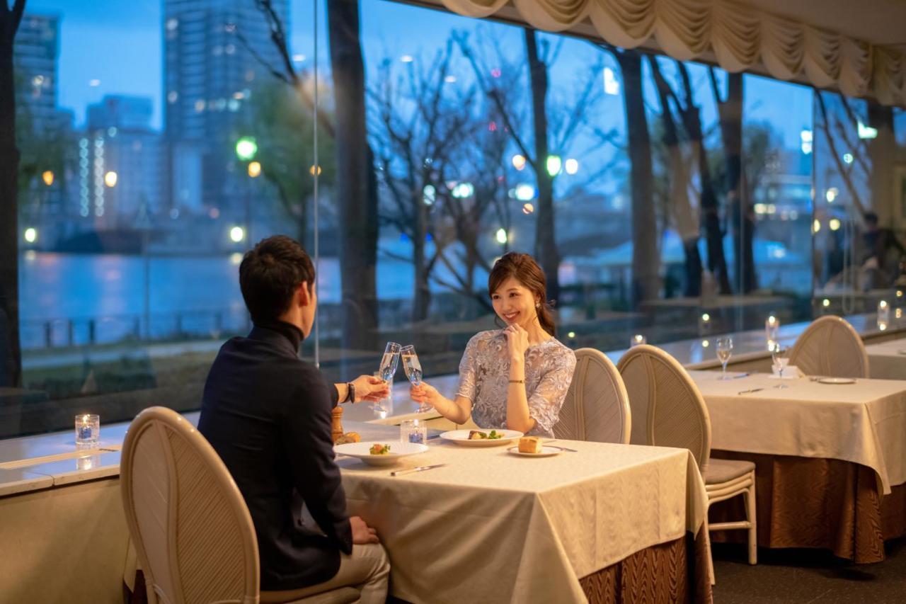 Niigata Grand Hotel Exteriör bild