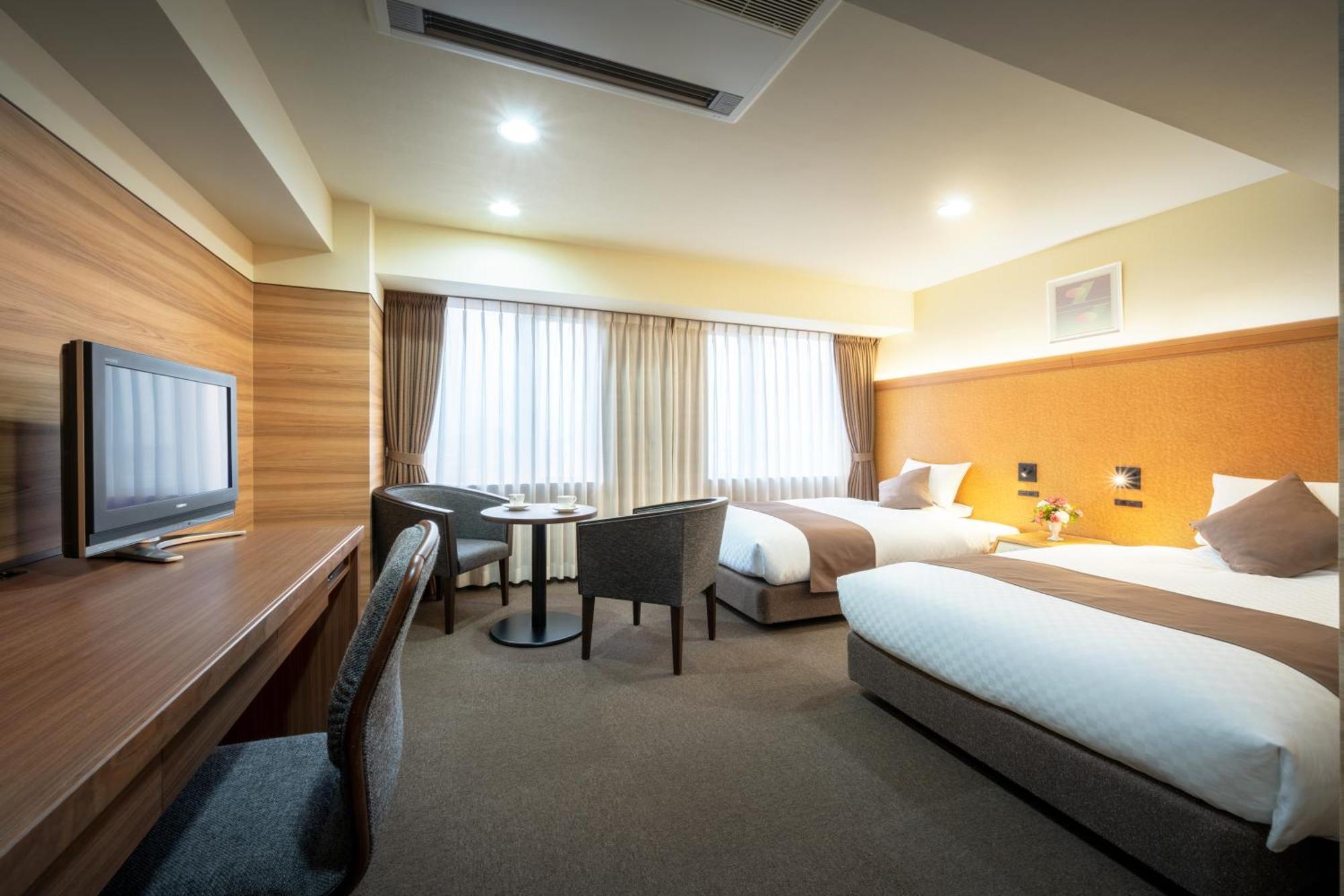 Niigata Grand Hotel Exteriör bild